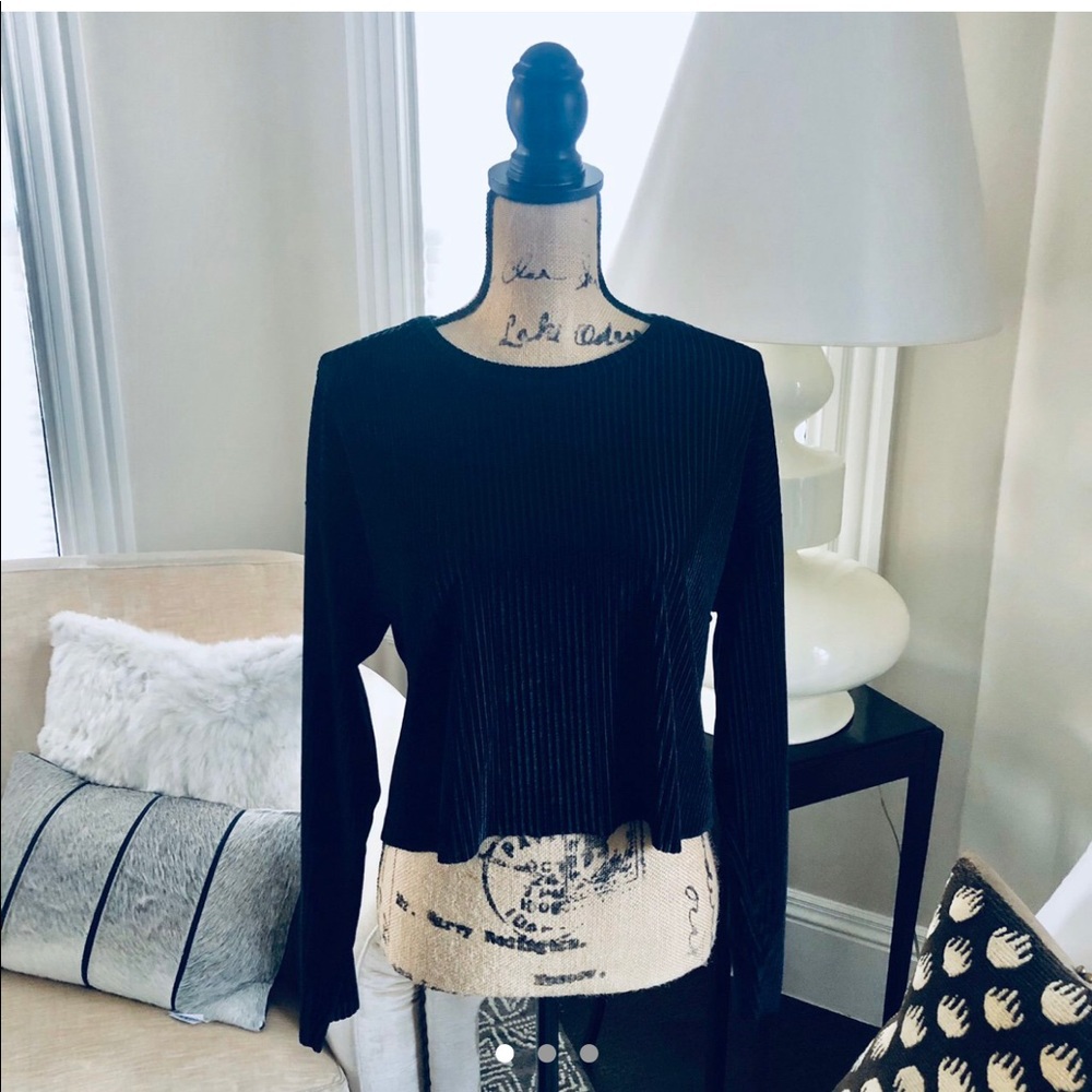 Project Basic Crop top